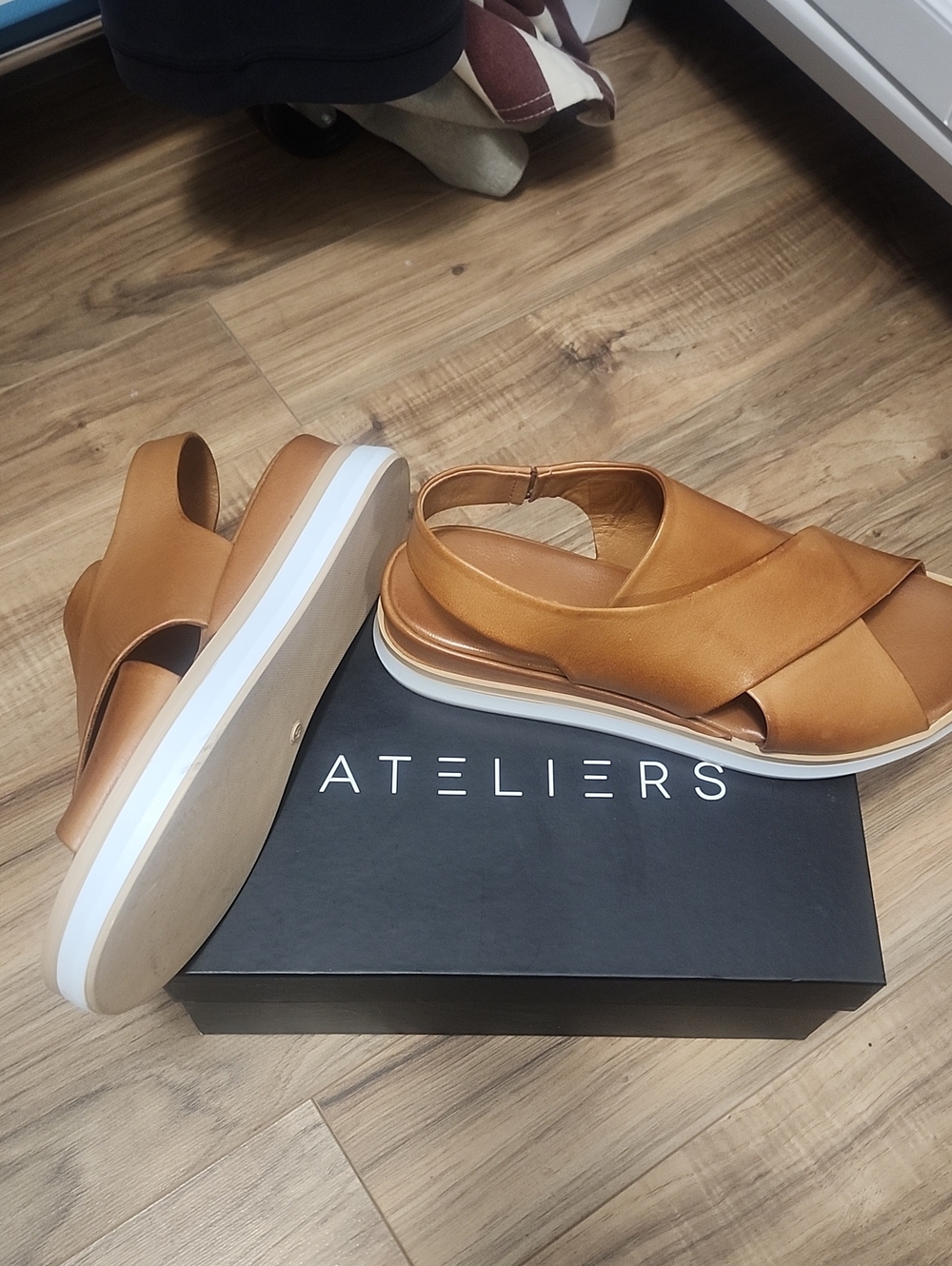 Women's Cognac Leather Crossband Slingback Sandal